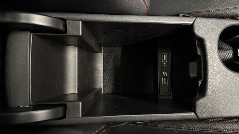 Mercedes-Benz B-Class B180d AMG Line Premium Plus 5dr Auto Diesel Hatchback